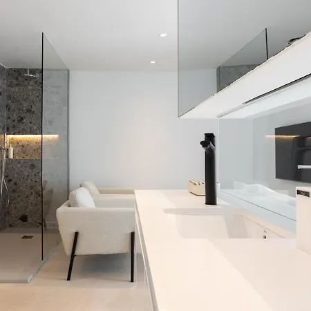 Remote Workers Paradise@the Atlantic Candelaria