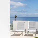 Remote Workers Paradise@the Atlantic 칸델라리아